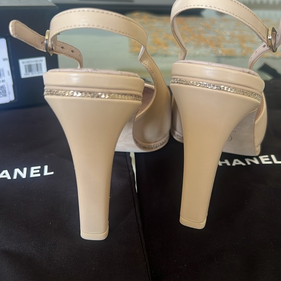 NEW Chanel Light Sling Heels 41 - Picture 6 of 7